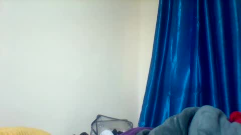 Snapshot of miss_vall chatting on 11-18-25, 05:01 miss_vall online show from 11-18-25, 05:01
