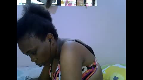 Snapshot of miss_velour chatting on 06-06-26, 12:54 miss_velour online show from 06-06-26, 12:54