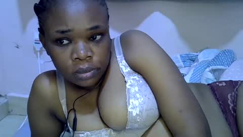 Snapshot of miss_velour chatting on 06-11-26, 06:39 miss_velour online show from 06-11-26, 06:39