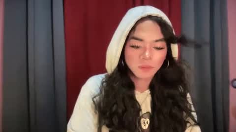 Snapshot of miss_veron_xoxo chatting on 11-09-25, 08:40 miss_veron_xoxo online show from 11-09-25, 08:40