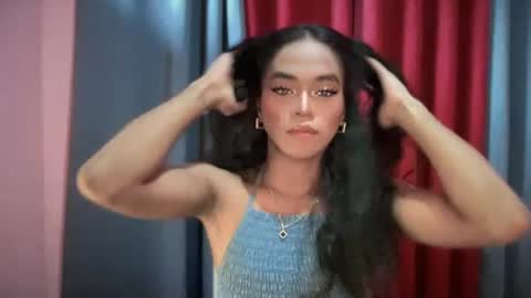 Snapshot of miss_veron_xoxo chatting on 11-16-25, 05:57 miss_veron_xoxo online show from 11-16-25, 05:57