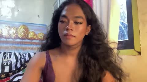 Snapshot of miss_veron_xoxo chatting on 11-26-25, 05:30 miss_veron_xoxo online show from 11-26-25, 05:30