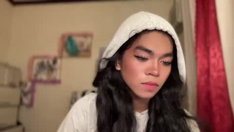 Snapshot of miss_veron_xoxo chatting on 12-03-25, 09:51 miss_veron_xoxo online show from 12-03-25, 09:51