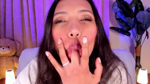 Miss Veronica online show from 02-18-26, 01:29