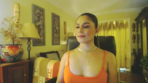 Snapshot of missbrownx chatting on 06-12-26, 07:13 Brownie -P online show from 06-12-26, 07:13