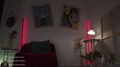 Snapshot of missbunnygirl chatting on 04-24-26, 02:41 missbunnygirl online show from 04-24-26, 02:41