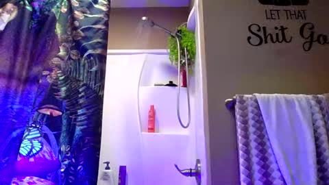 MissEeva online show from 04-10-26, 04:06