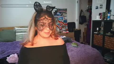 missemmbeex online show from 06-07-26, 06:44