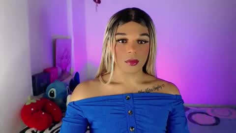 Snapshot of missfer_bigdick chatting on 05-20-26, 12:06 Fer online show from 05-20-26, 12:06