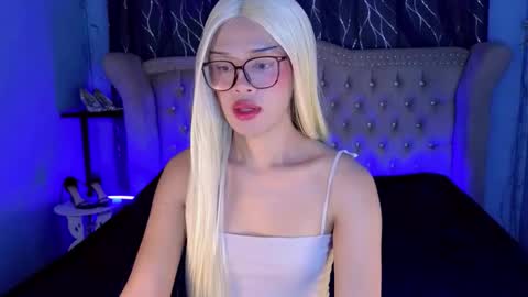 im your queen steffie online show from 03-02-26, 04:58