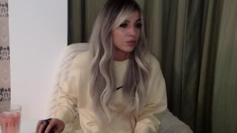 MissJenny7 online show from 09-20-25, 06:42