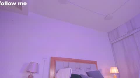Snapshot of missjuliaa_ chatting on 01-09-25, 06:17 A N N Y online show from 01-09-25, 06:17