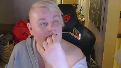 misslj90 online show from 04-14-26, 09:10