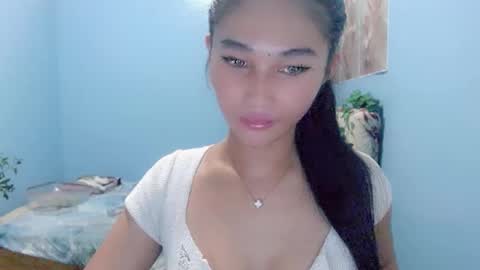 missminervaa online show from 03-19-26, 04:22