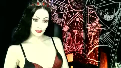 MissMoonDoll online show from 05-27-26, 04:09