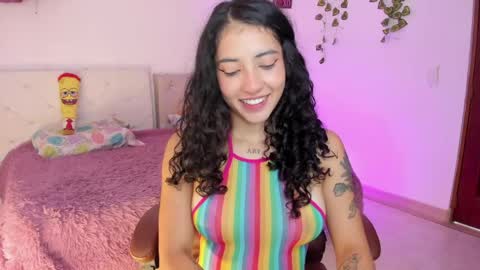 Snapshot of misstexass_ chatting on 05-06-26, 04:01 Natalie Texass indepedent model online show from 05-06-26, 04:01