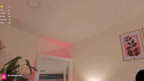 Valeria Davila online show from 04-10-26, 01:05