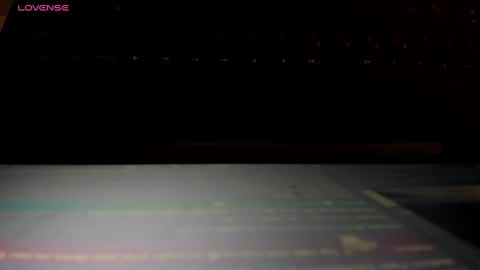 missvalery1 online show from 12-10-24, 11:40