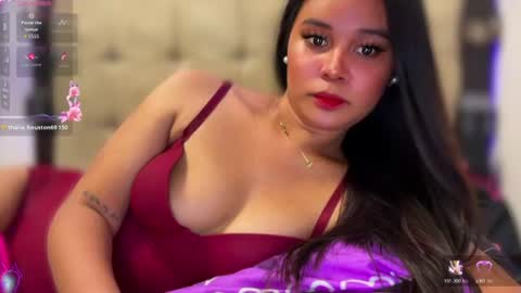 Miss. Thalia online show from 06-20-26, 08:28