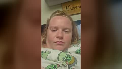 missykriss28 online show from 08-09-26, 04:56