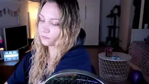 MissYourTouch online show from 04-22-26, 05:36