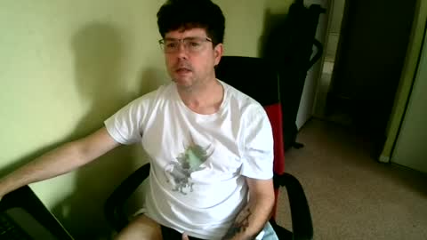 Snapshot of mistercoeur1 chatting on 06-27-26, 07:35 mistercoeur online show from 06-27-26, 07:35