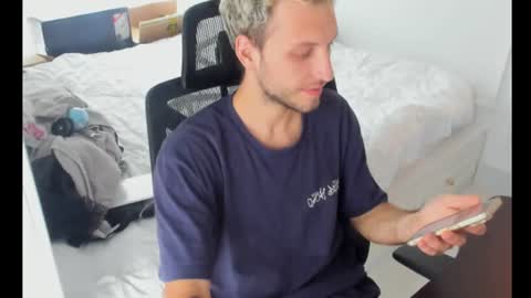 Alex online show from 08-05-26, 08:28