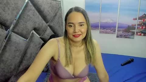 Snapshot of misticalove chatting on 05-27-26, 04:31 melisa online show from 05-27-26, 04:31
