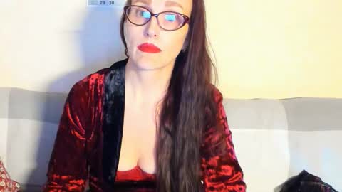 Victoria Eden online show from 05-16-26, 07:23