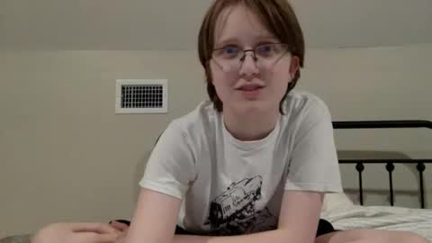 Lassie Cassie online show from 04-21-26, 02:51