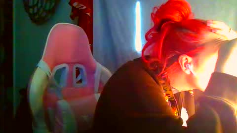 Snapshot of mistresshermoney chatting on 02-08-26, 09:07 mistresshermoney online show from 02-08-26, 09:07