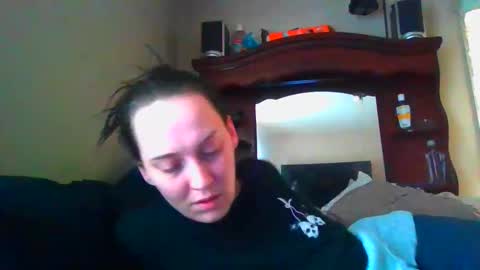 Snapshot of mistresshermoney chatting on 03-27-26, 01:44 mistresshermoney online show from 03-27-26, 01:44