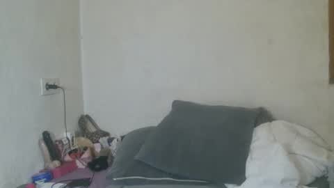 mistressmilly32 online show from 04-29-26, 08:18
