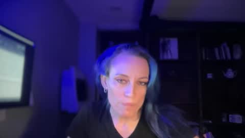 Mistress BadiBitch online show from 01-06-26, 06:33