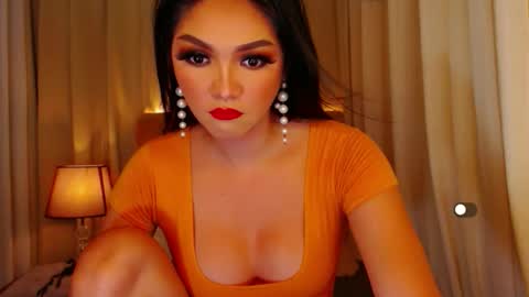 Leah online show from 04-19-26, 08:44