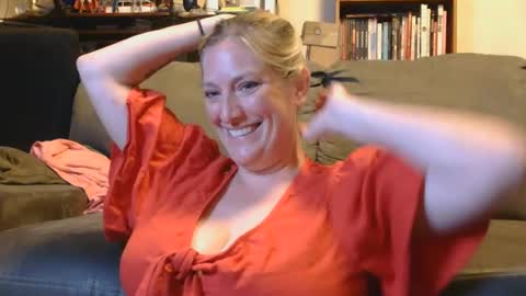 Misty Mountains online show from 07-28-26, 03:24