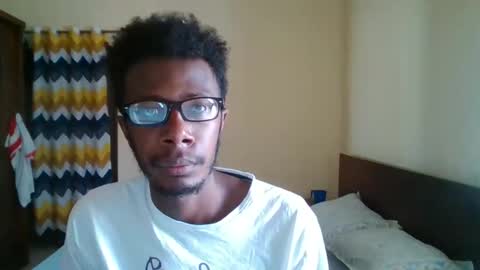mixedboy_sexy online show from 12-17-25, 09:04