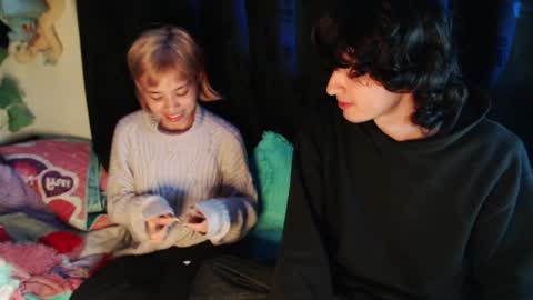 Naomi and Nekorii online show from 05-21-26, 08:54