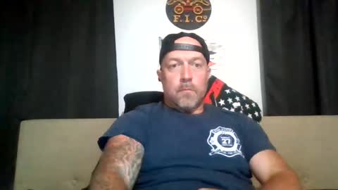 Snapshot of mkaravas1 chatting on 07-20-26, 03:43 mkaravas1 online show from 07-20-26, 03:43
