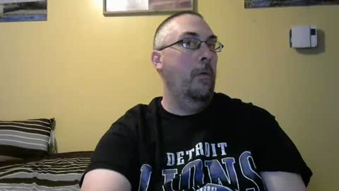 Snapshot of mmr4545 chatting on 06-26-26, 03:00 mark online show from 06-26-26, 03:00