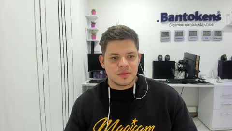    online show from 03-06-25, 07:03