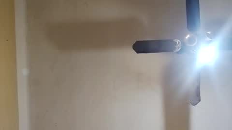 camilo online show from 04-18-26, 01:09