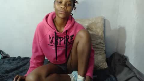 Snapshot of moghelslay chatting on 05-31-26, 09:27 moghelslay online show from 05-31-26, 09:27