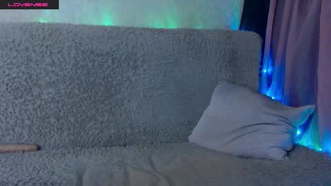 Molly1sex online show from 04-18-26, 02:15