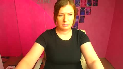 Molly online show from 04-25-26, 02:47