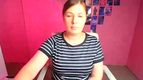 Molly online show from 06-26-26, 11:47