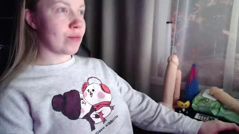 I have new photos come and see with love Molly online show from 05-28-26, 04:10