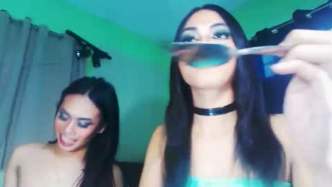 mollycoin18 online show from 10-10-25, 02:10