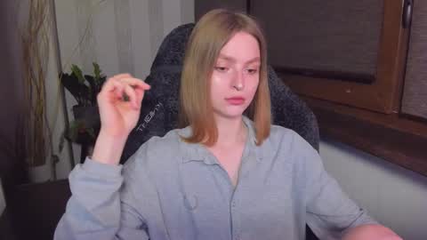 Snapshot of mollydangerous chatting on 02-08-26, 09:07 Taisha online show from 02-08-26, 09:07