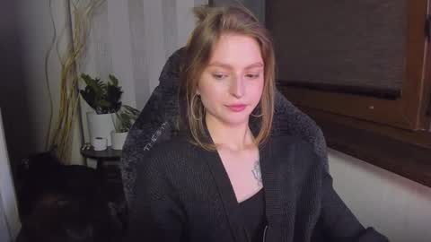 Snapshot of mollydangerous chatting on 03-06-26, 04:03 Taisha online show from 03-06-26, 04:03